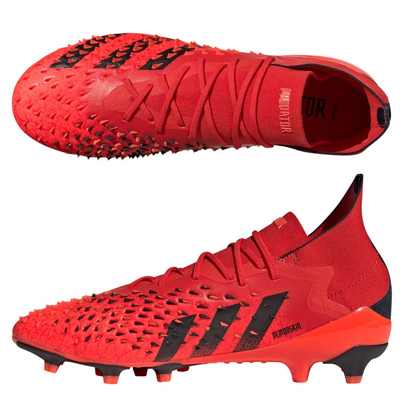 Buty piłkarskie | Buty piłkarskie (korki) Adidas Predator Freak.1 AG