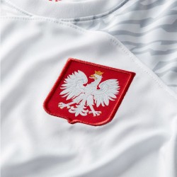 koszulka-dla-dzieci-nike-polska-stadium-2022-domowa-dn0841-100