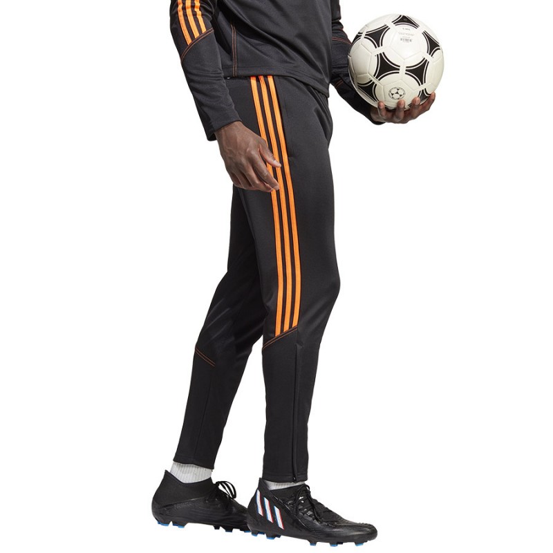 spodnie-treningowe-adidas-tiro-23-club-training-hz0181