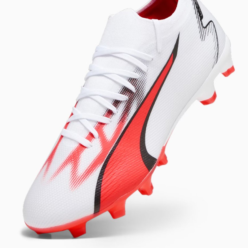 Buty piłkarskie (korki) Puma Ultra Match FG/AG 107347-01