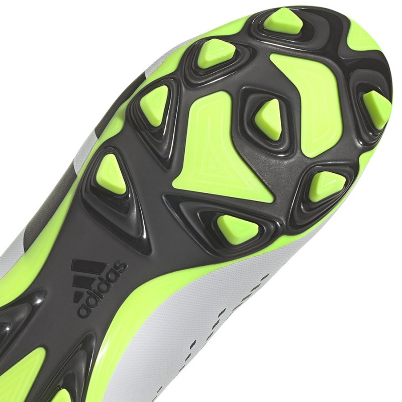 Buty piłkarskie (korki) ADIDAS PREDATOR ACCURACY.4 FXG GZ0013