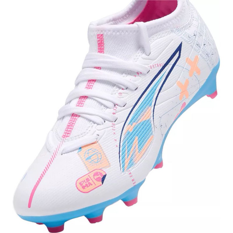 Buty piłkarskie dla dzieci Puma JR Ultra 5 Match Vol. UP FG/AG 108065-01